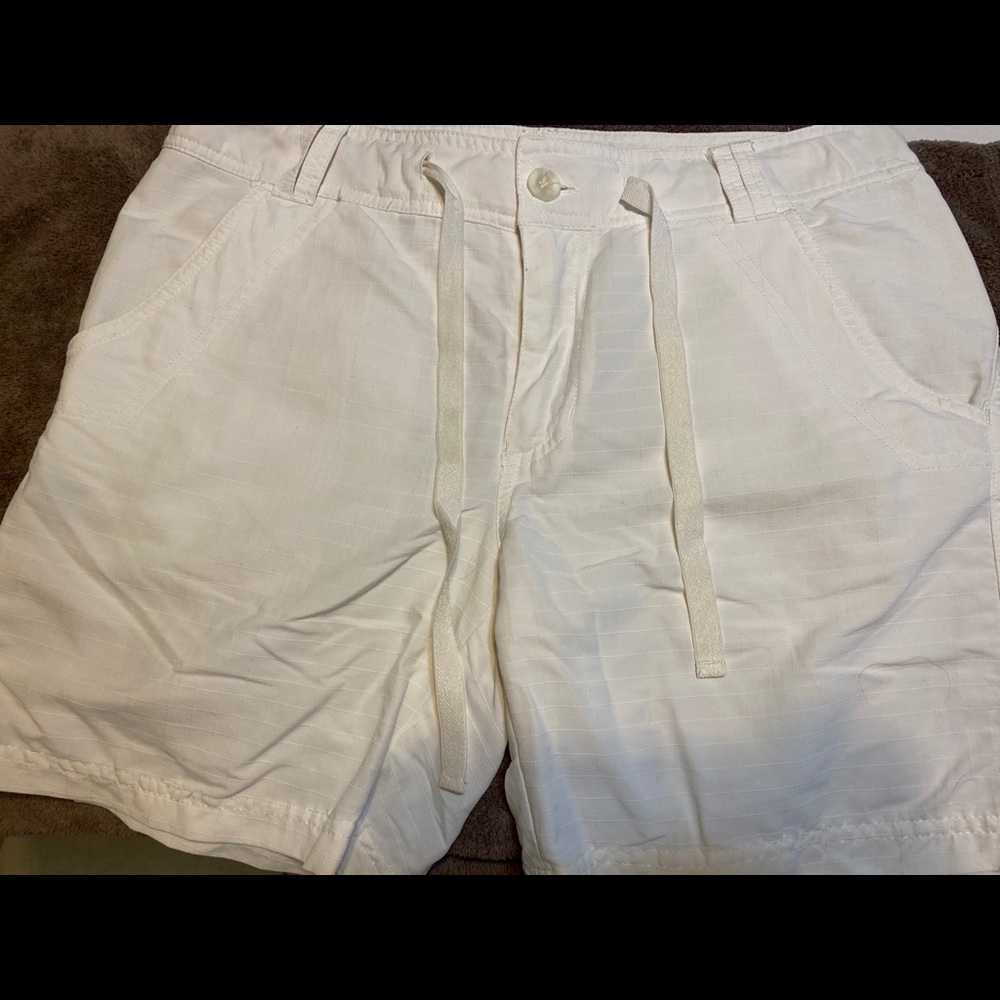 Reel legends shorts - size 4